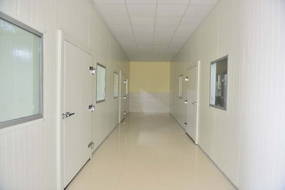 Haier climate test lab interior view — multi-chamber configuration with PIR-clad walls and brand-finish steel facings